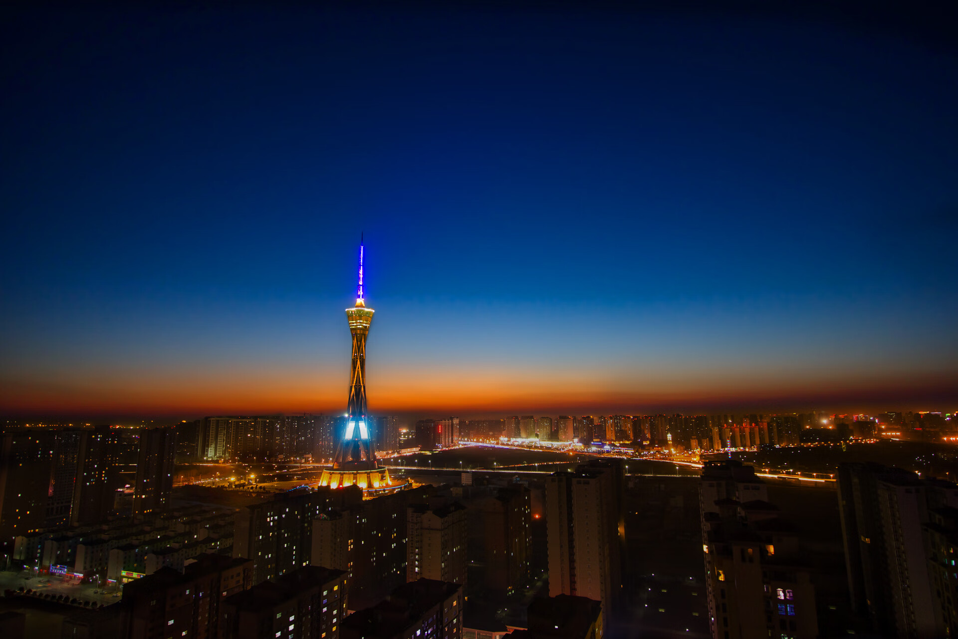 Jiu You-_沙滩足球：热情似火的夏日盛事_，沙滩足球赛